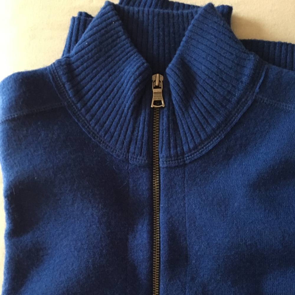 Banana Republic 100% Merino Wool Sweater